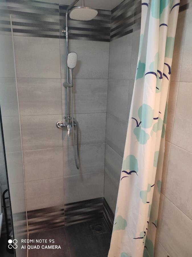 Fina M Studio Apartman Kali Bagian luar foto