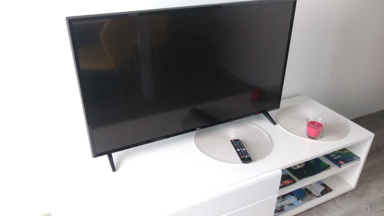 Fina M Studio Apartman Kali Bagian luar foto